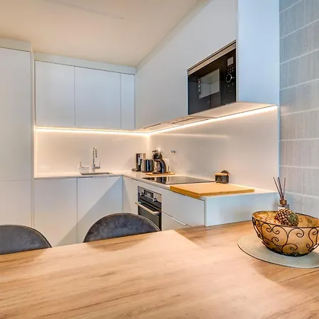 Bayline - Dinas * Armação de Pêra